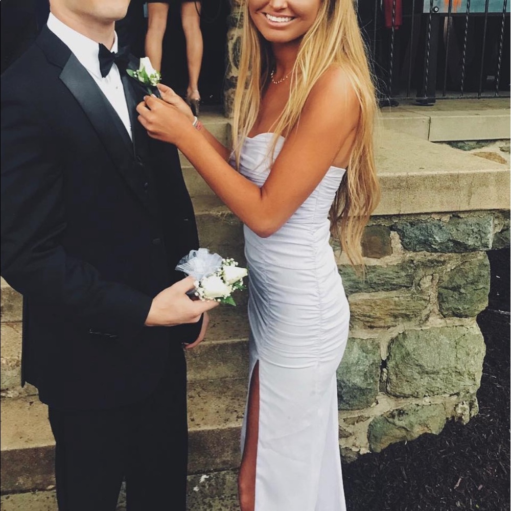 IRIDESSA DRESS IN POWDER